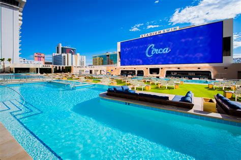 best downtown hotels las vegas.